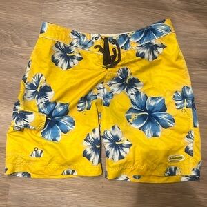 Billabong Board shorts - yellow and blue Hawaiian print